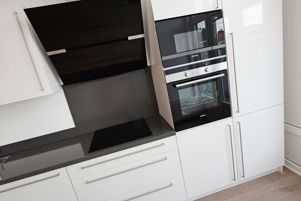 Medium property photo - Haringstraat 29E, 2586 XV The Hague